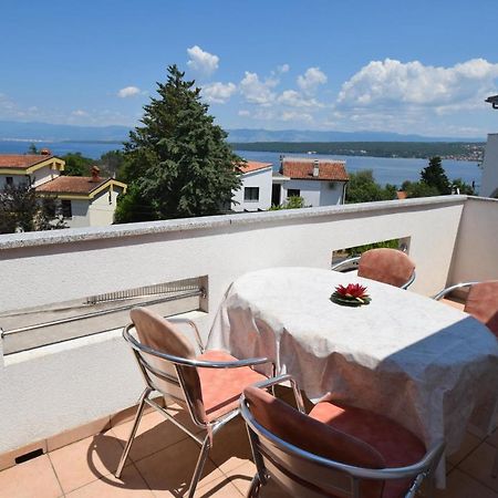 Apartments Gabrijel Malinska Exterior foto