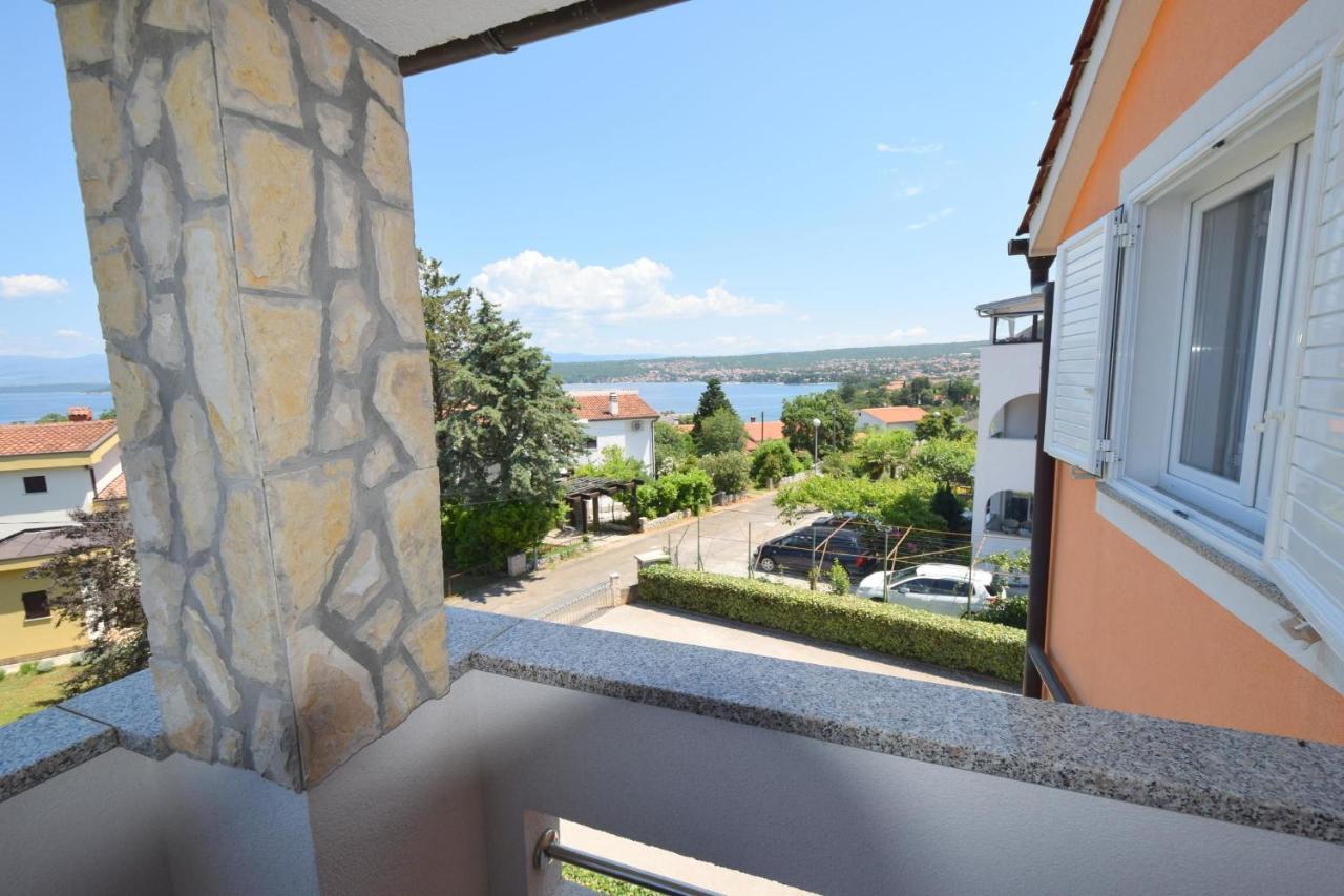 Apartments Gabrijel Malinska Exterior foto